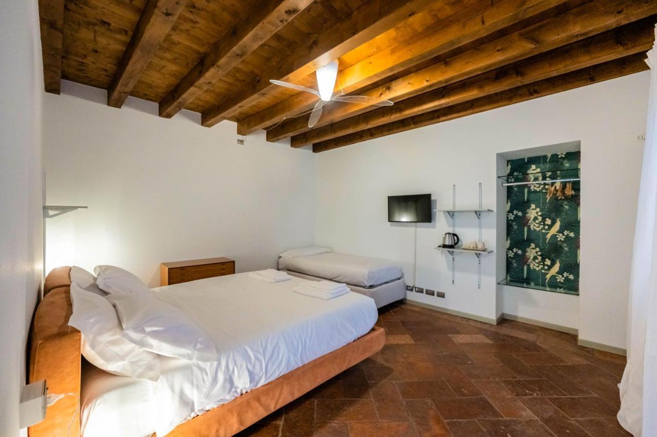 Casa Viola Lägenhet Bergamo Exteriör bild
