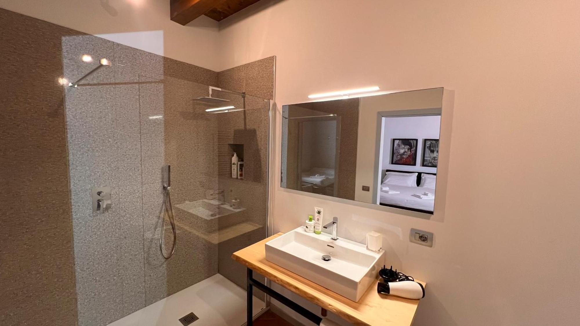 Casa Viola Lägenhet Bergamo Exteriör bild